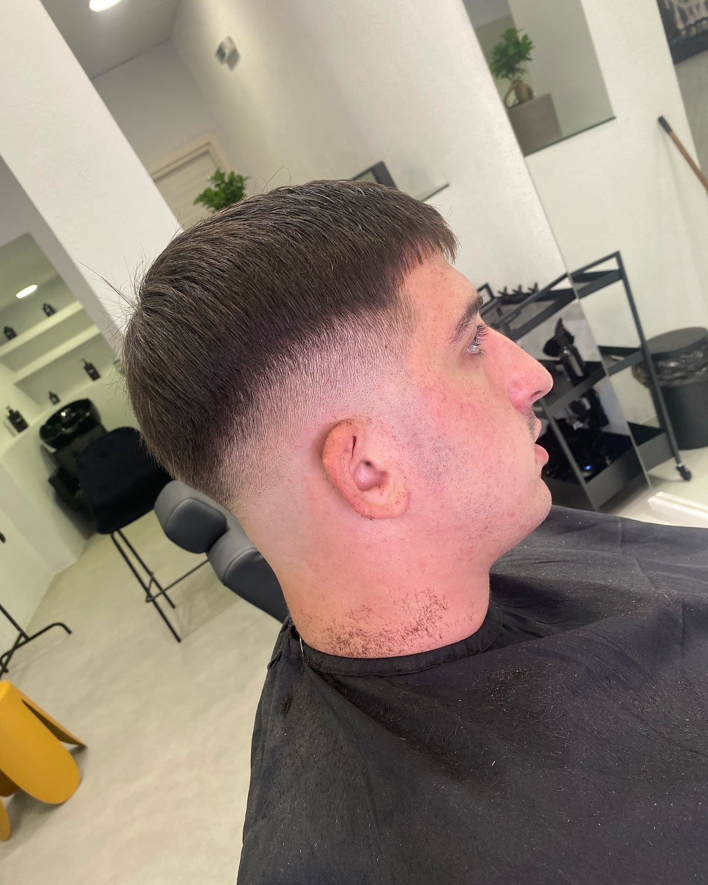 Φρέσκο fade στο Lads Hair Concept